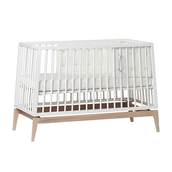 Childcare luna cot cheap