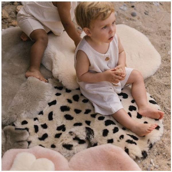Assise de poussette en peau de mouton Snuggler® - Harnais amovible - Léopard Peanut