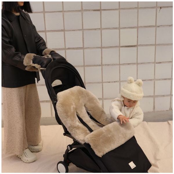 Coated Sheepskin Buggy Mittens - Toast