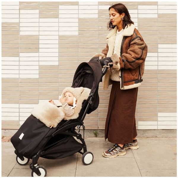Coated Sheepskin Buggy Mittens - Toast