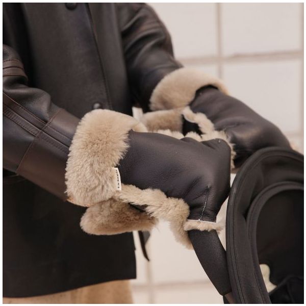 Coated Sheepskin Buggy Mittens - Toast