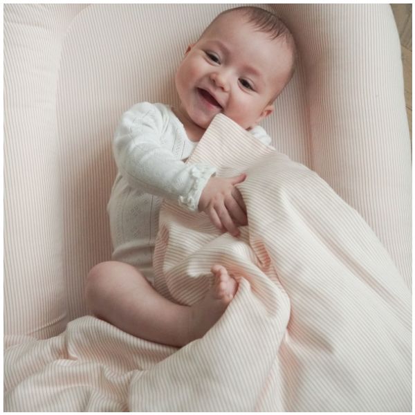 Nid de bébé - Rayures Rose