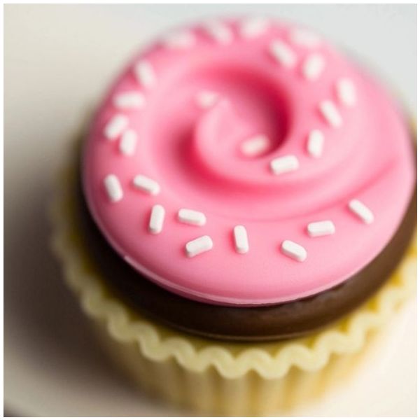 Candycar® Wooden Car - Cupcake Van