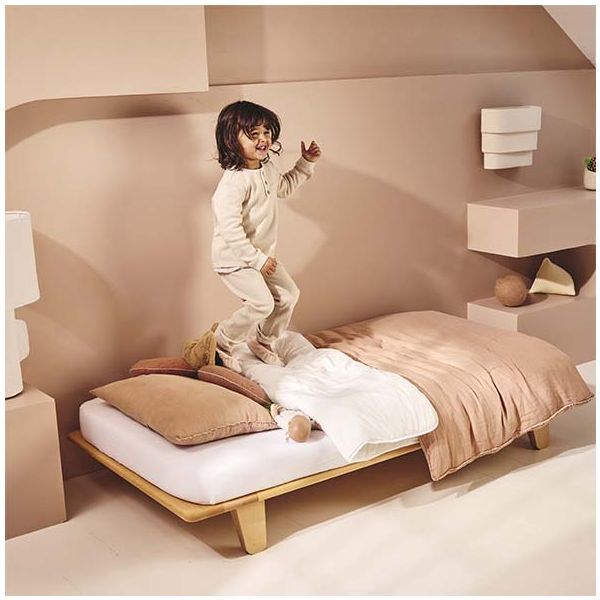 YOMI Junior Bed 80 x 160 cm + Mattress + Mattress Protector + Fitted Sheet