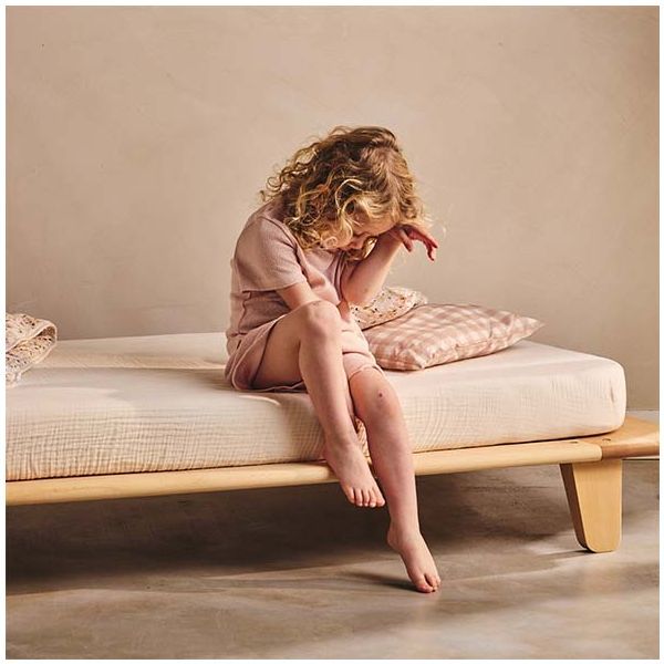 YOMI Junior Bed 80 x 160 cm + Mattress + Mattress Protector + Fitted Sheet