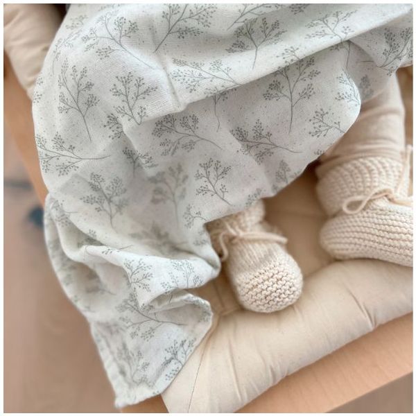 Pago Changing Mat Cover + Muslin Cloths + Mat Protector + 2 Storage Baskets