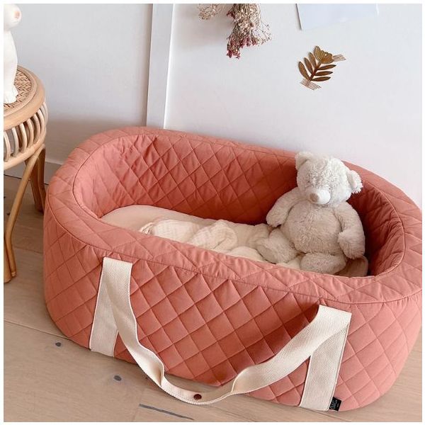Kuko Moses Basket + Mattress + Stand
