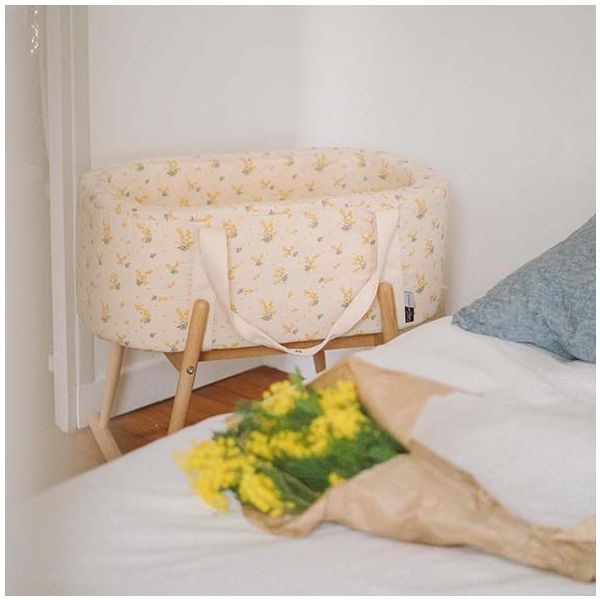 Kuko Moses Basket + Mattress + Stand