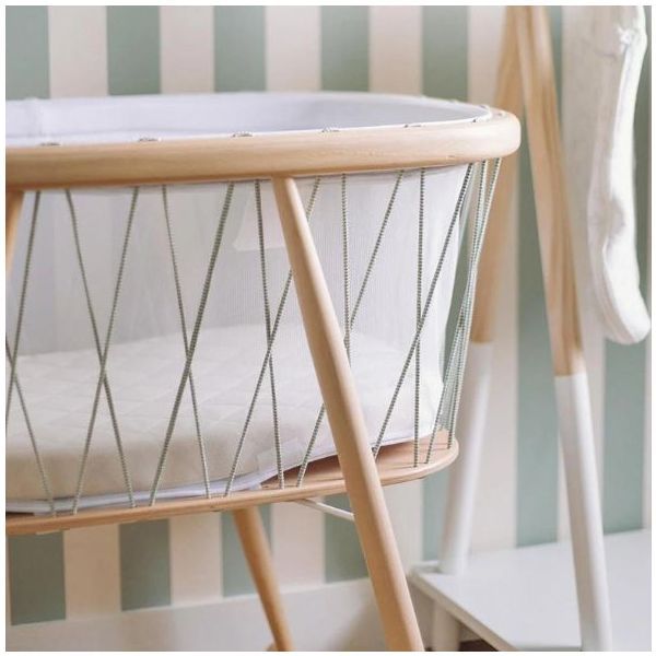 Kumi Cradle + Mattress + Mattress Protector + Fitted Sheet