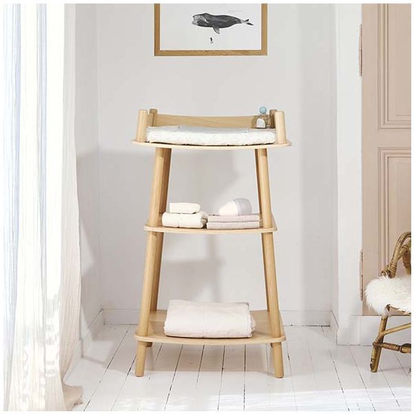 Pago Evolving Changing Table + Mattress + 4 Storage Baskets