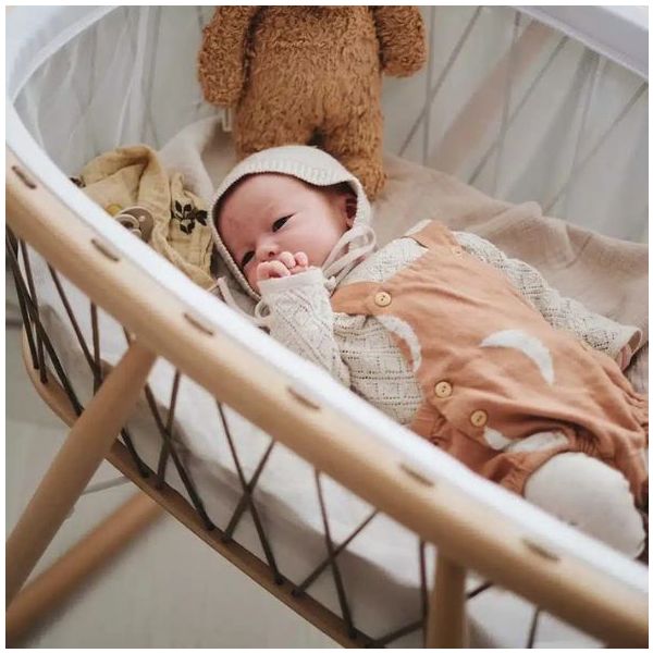 Wiege Kumi - Matratze inklusive - Schwarz & Weiss