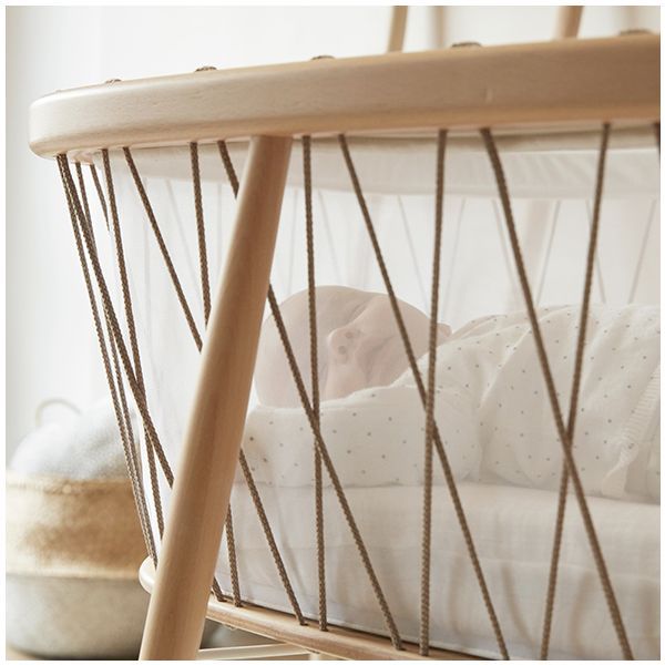 Kumi Cradle + Mattress + Mattress Protector + Fitted Sheet