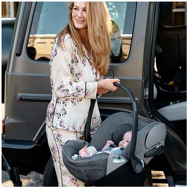 Siège auto pour bébé Cloud T i-Size