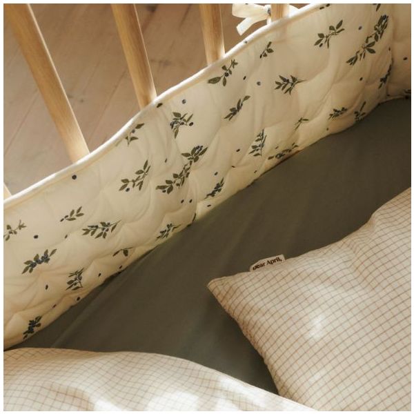 Nori Cot Bumper - Blueberries