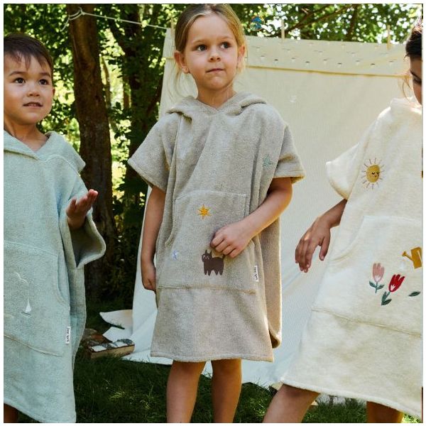 Puk Embroidered Terry Bath Poncho - Sailsboats