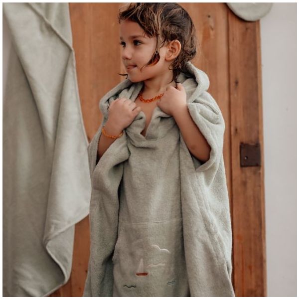 Puk Embroidered Terry Bath Poncho - Sailsboats
