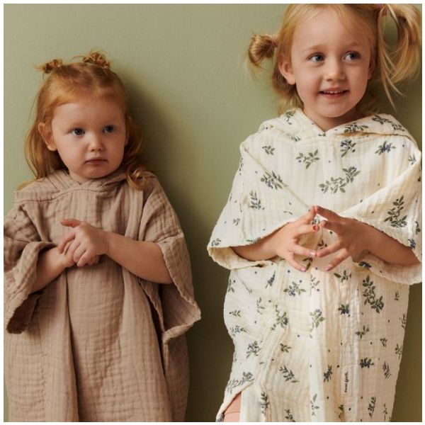 Ponyo Muslin Bath Poncho - Blueberries