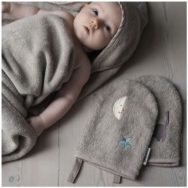 Petal Embroidered Baby Hooded Towel - Moon Cat