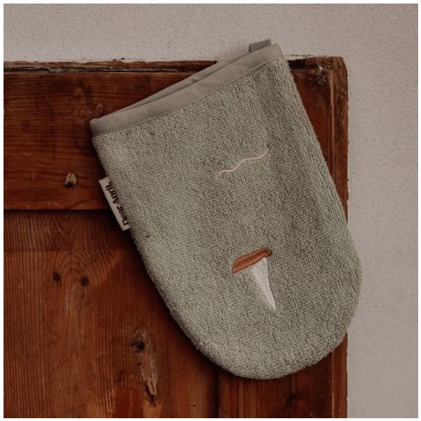 Set of 2 Paw Embroidered Bath Gloves - Sailsboats