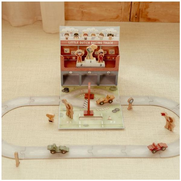 Circuit de voitures de course en bois