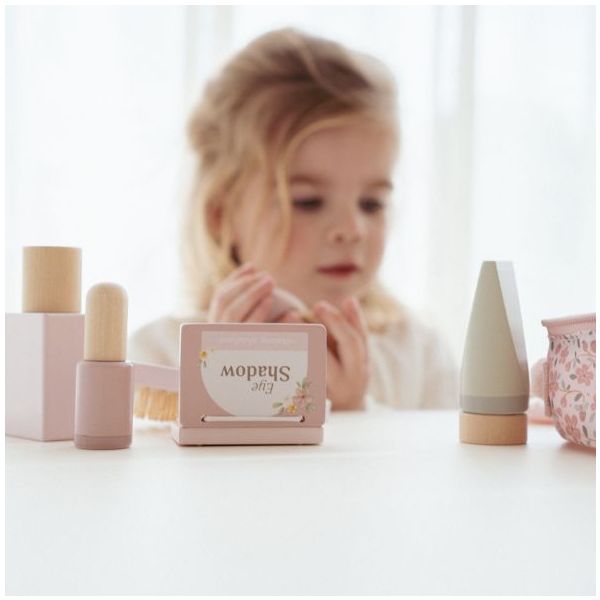 Wooden Beauty Set