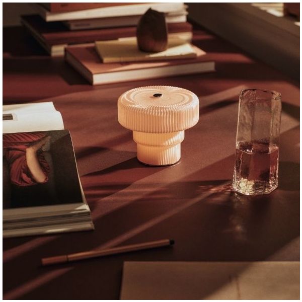 Lampe à poser portable Ripple - Rose Pâle