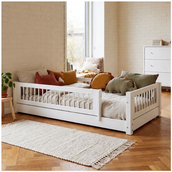 White Montessori Convertible Floor Bed with 3/4 Safety Rail 90 x 200 cm - Slatted Side Rails & Safety Rail - White