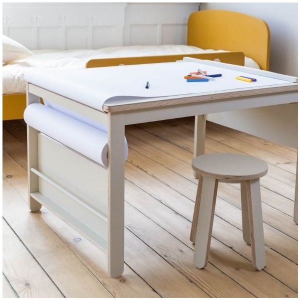 Tabouret pour table à dessin
