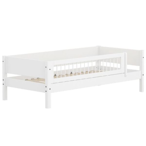 White Single Bed with 3/4 Safety Rail 90 x 200 cm - Slatted Safety Rail - White