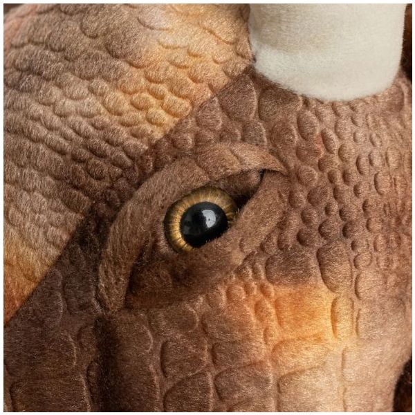 Cape de dinosaure Tricératops avec griffes
