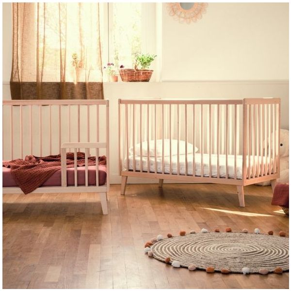 Lit bébé évolutif au sol Turia 70 x 140 cm - Hêtre