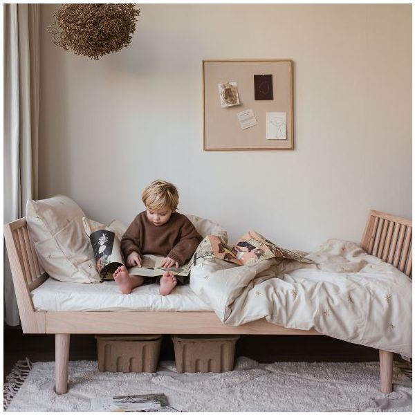 Eli Convertible Junior Bed 90 x 160 cm - Light Oiled Oak