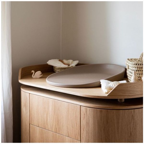 Kai Changing Unit - Oak