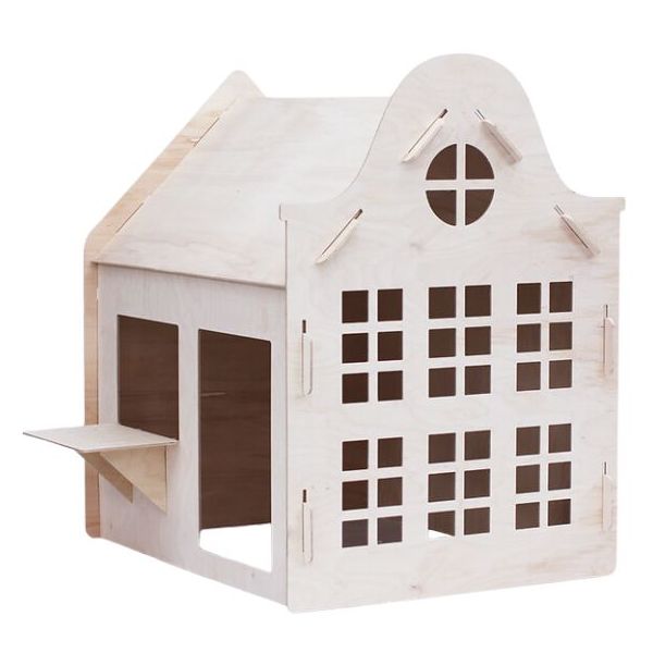 Maison de jeu en bois