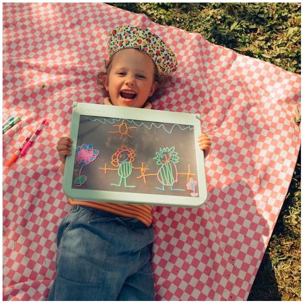 Light-Up Drawing Tablet