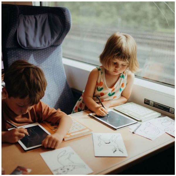 Mini Light-Up Drawing Tablet - Animals