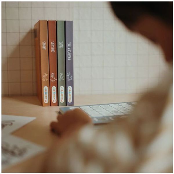 Mini Light-Up Drawing Tablet - Travels