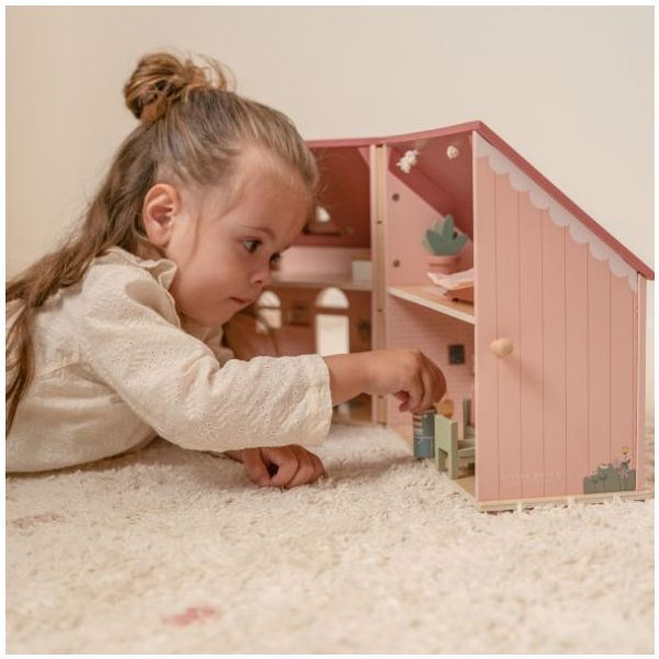Petite maison de poupée en bois meublée