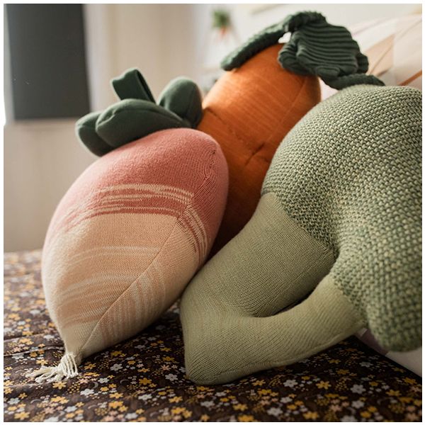 Knitted Cushion Radish