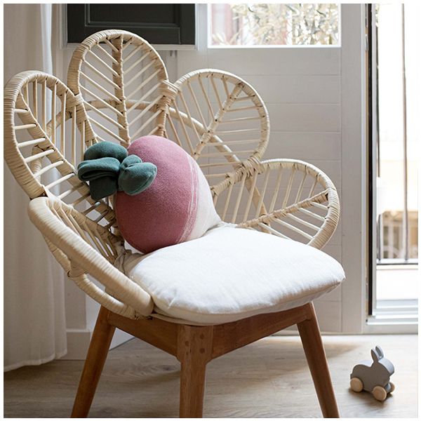 Knitted Cushion Radish