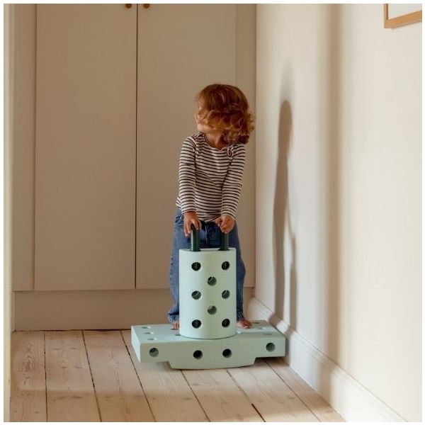 Life-sized Construction Toy - Explorer Set - Mint