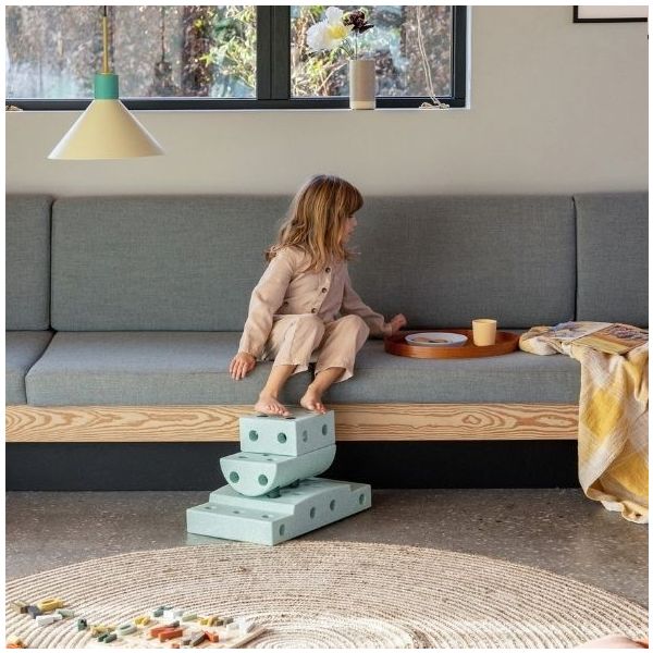 Life-sized Construction Toy - Explorer Set - Mint