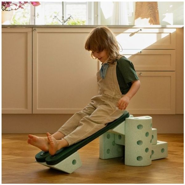 Life-sized Construction Toy - Balance Track Set - Mint
