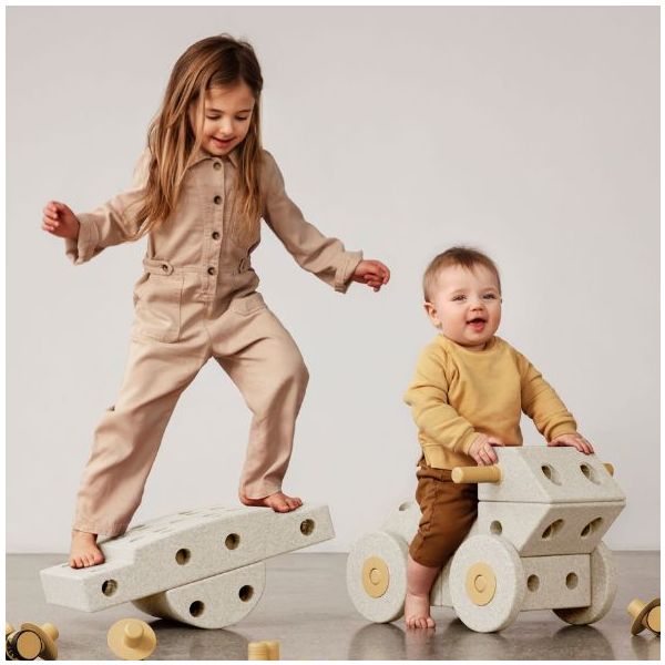 Life-sized Construction Toy - Dreamer Set - Sand