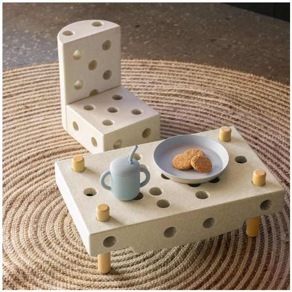 Life-sized Construction Toy - Explorer Set - Sand