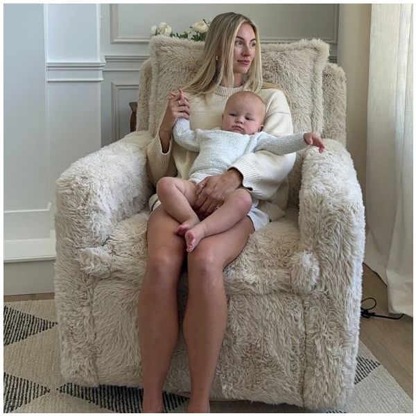 Fauteuil d’allaitement pivotant et inclinable manuel Flynn - Fausse Fourrure Aussie