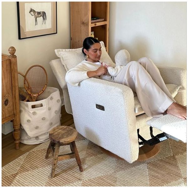Fauteuil d’allaitement pivotant, berçant et inclinable Flynn - Bouclé Oyster