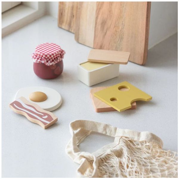 Petit déjeuner en bois