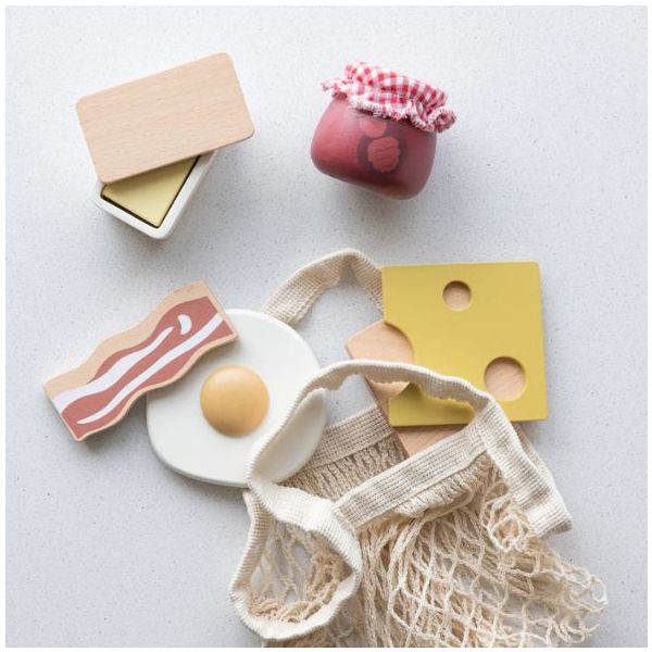 Petit déjeuner en bois