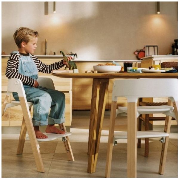 Steps™ Chair - White / Natural